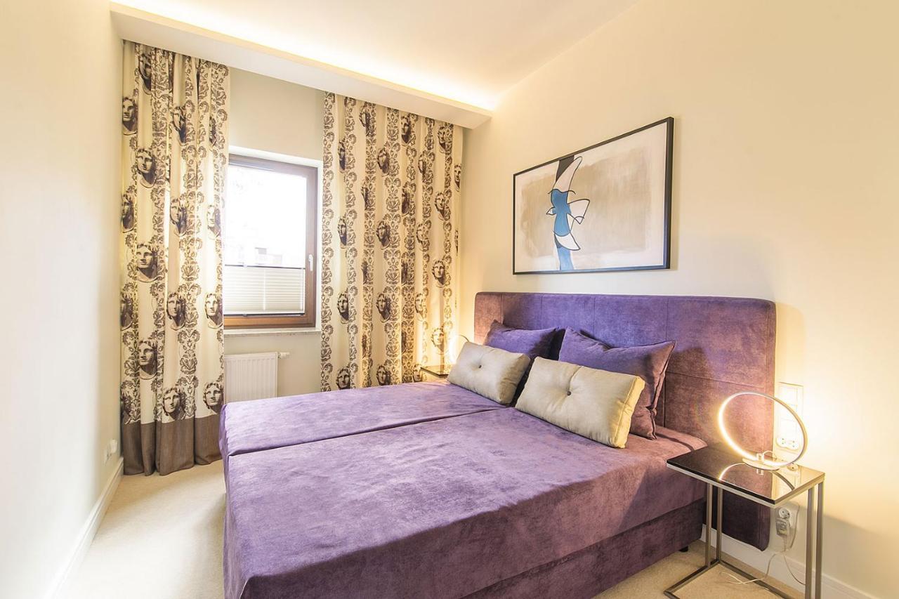 Executive Apartment With Sauna By Grand Apartments 소포트 외부 사진